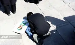ورود خودروی حامل پیکر رهبر شهید انقلاب به مسیر تشییع + ببینید 