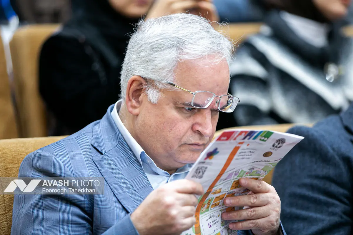 افتتاحیه سیزدهمین نمایشگاه تجهیزات و مواد آزمایشگاهی ایران ساخت