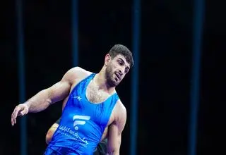 مرحله اول چرخه انتخابی کشتی آزاد با 8 معافی