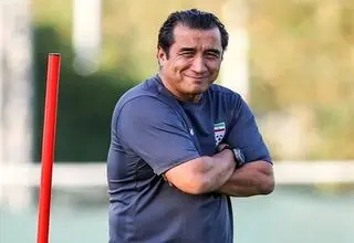 محرومیت خداداد عزیزی رفع شد
