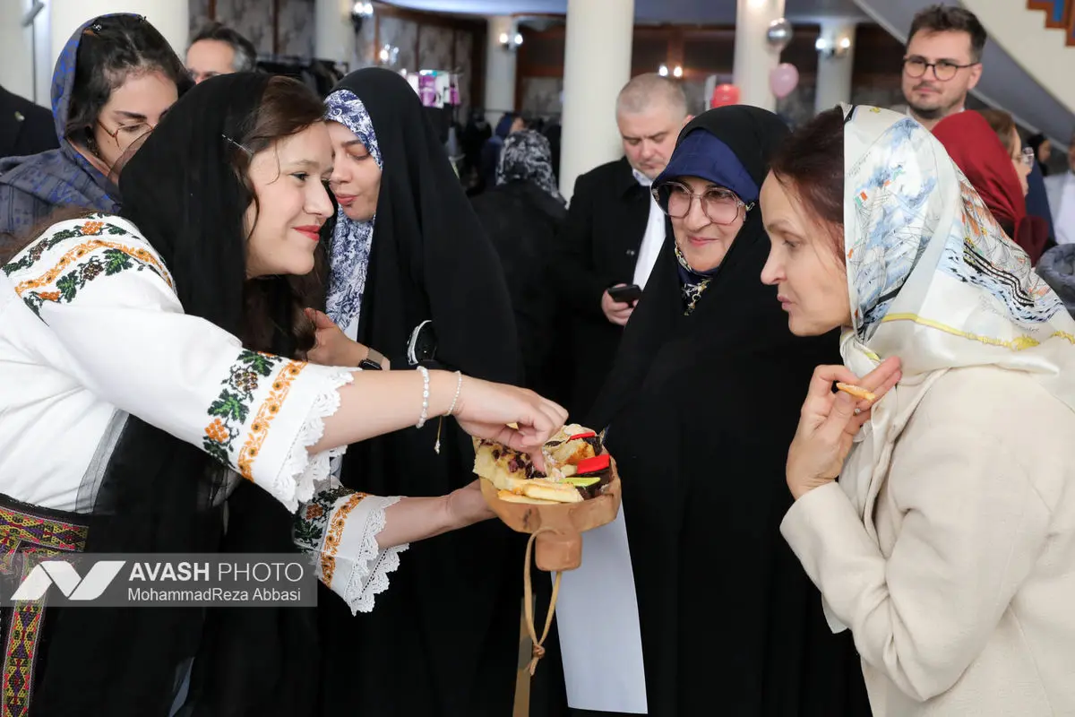 افتتاح پانزدهمین بازارچه دیپلماتیک