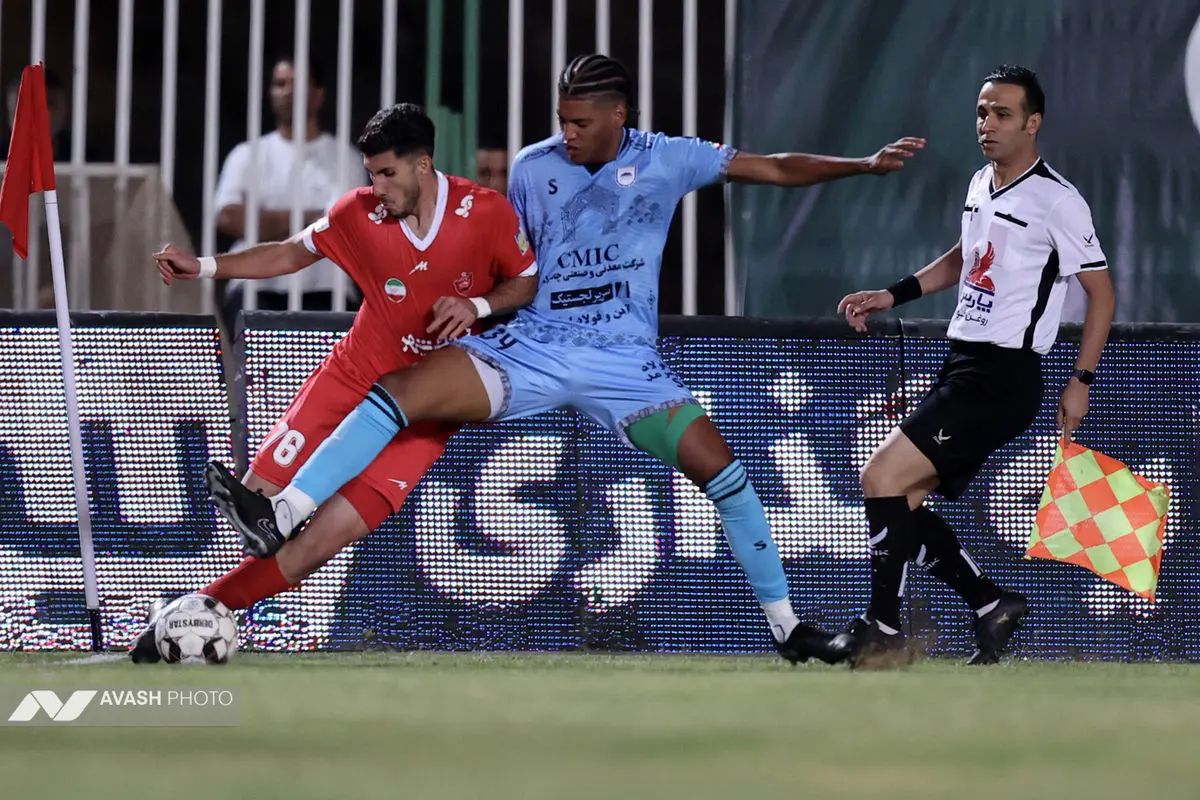 چادرملو و پرسپولیس