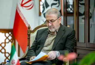 ذوالفقاری: “۱۲ فروردین” نماد اراده یک ملت بزرگ در تاریخ است 