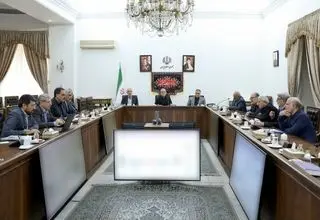 جهش ۲۵۰ هزار بشکه‌ای تولید نفت با تامین مالی پروژه‌های نیمه تمام