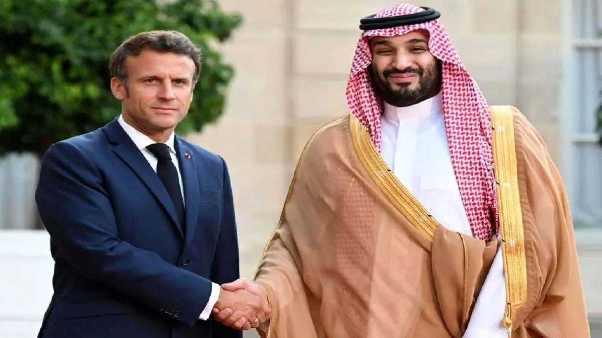 بنسلمان و ماکرون گفتگو کردند
