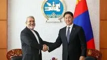 تسلیم استوارنامه سفیر اکردیته ایران به رئیس جمهور مغولستان