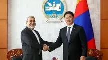 تسلیم استوارنامه سفیر اکردیته ایران به رئیس جمهور مغولستان