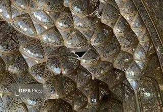 ارسال مستندات خسارت به مسجد امام به یونسکو