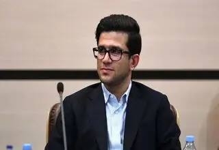 واردات و توزیع بنزین سوپر در اختیار بخش خصوصی است