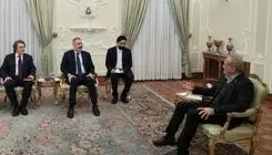 تأکید ایران و ترکیه بر لزوم اتحاد جهان اسلام در دیدار پزشکیان و فیدان