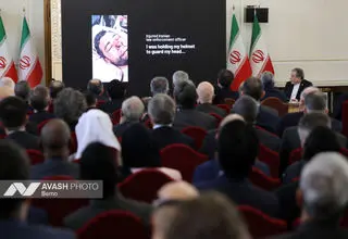 نشست وزیر امور خارجه با سفرا و روسای نمایندگی‌های خارجی مقیم تهران