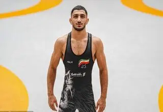 قهرمان روس تسلیم سهرابی شد