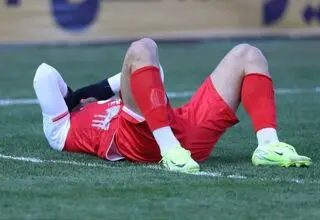 تکراری‌ترین خبر برای پرسپولیسی‌ها؛ اورونوف مصدوم شد!