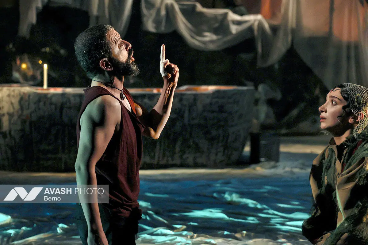 نمایش شاخ بی‌سر