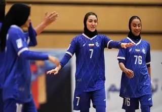 زنان استقلال صدرنشین نیم فصل لیگ برتر فوتسال شدند