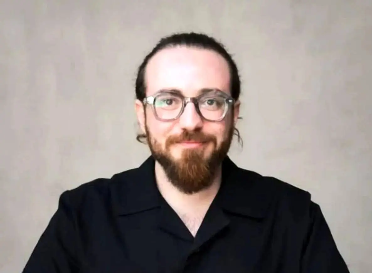 «کیوان کاوند» بازیگر جوان تئاتر درگذشت