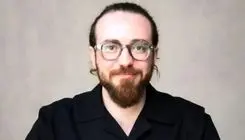  «کیوان کاوند» بازیگر جوان تئاتر درگذشت