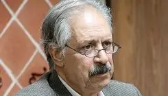 گسترش دامنه جنگ سیاست اشتباهی است/ متأسفانه در عرصه روابط بین‌الملل «حق با قدرت» است