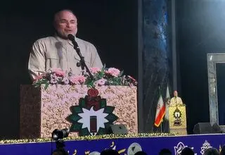 قالیباف: مردم فشار اسنپ بک را تاب می‌آورند ولی عزتشان را معامله نمی‌کنند