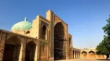 داربست‌های ۱۵ ساله مسجد جامع عتیق قزوین جمع‌آوری شد