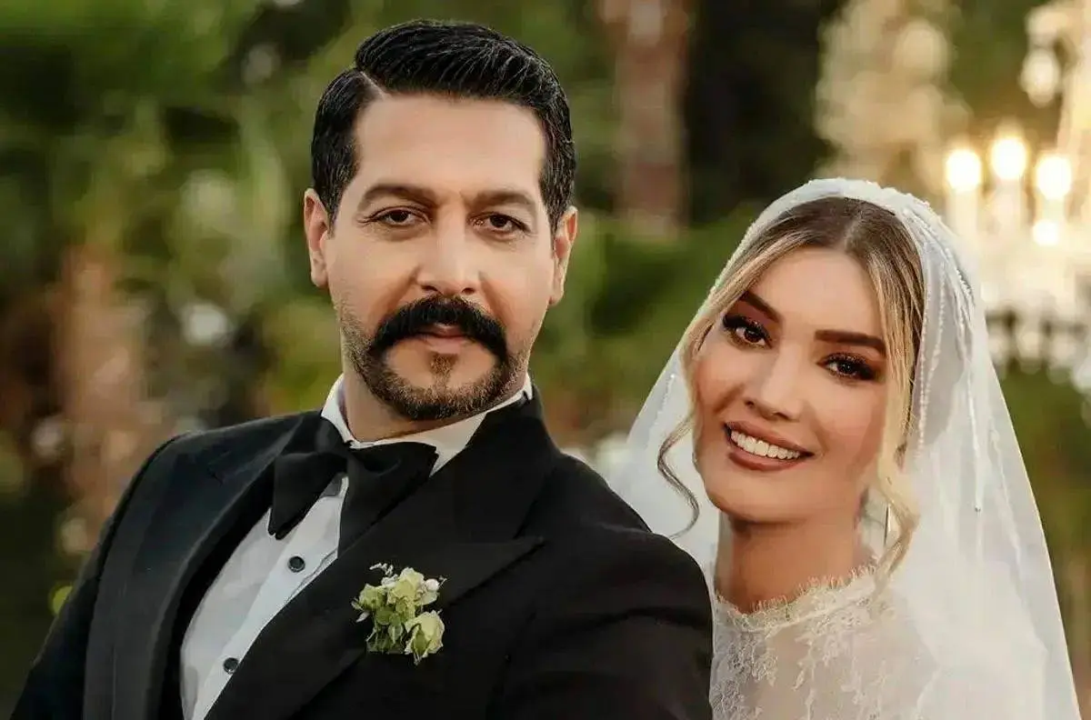 قاب تماشایی از متین ستوده و همسرش کامران تفتی