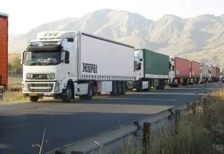 همکاری کامیون‌داران برای توزیع شبانه‌روزی کالا