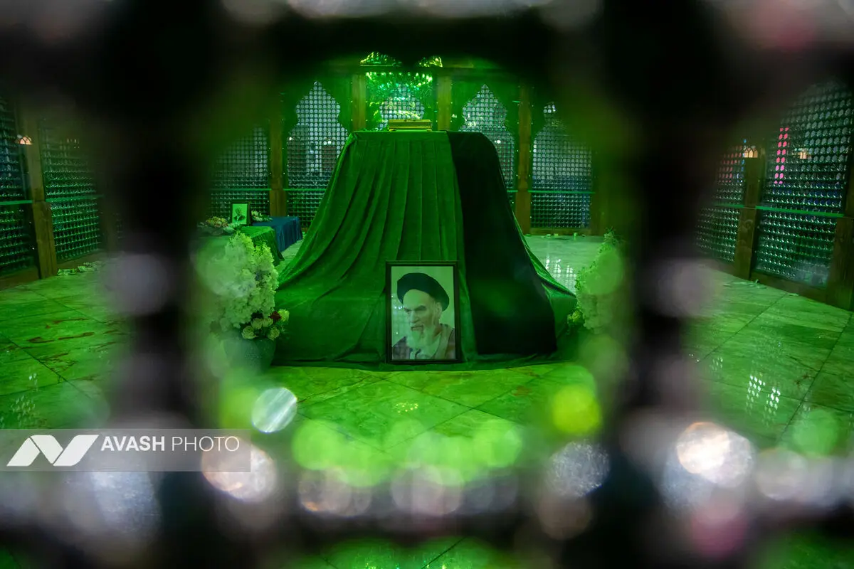 نماز جمعه تهران در مرقد امام خمینی(ره)