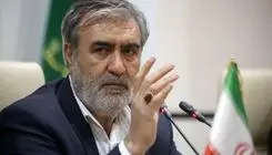 عزیزی: آمریکا حق تهدید ملت ما را ندارد