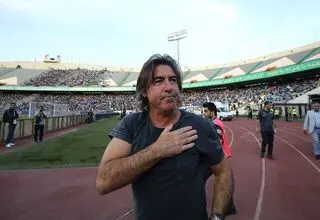 ساپینتو و دستیارانش وارد ایران شدند
