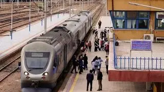 وقفه در حرکت قطارها در مسیر ریلی تهران-مشهد