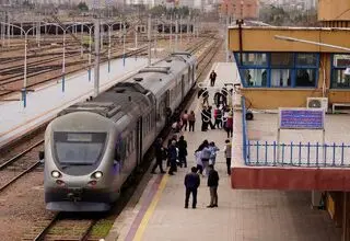 وقفه در حرکت قطارها در مسیر ریلی تهران-مشهد