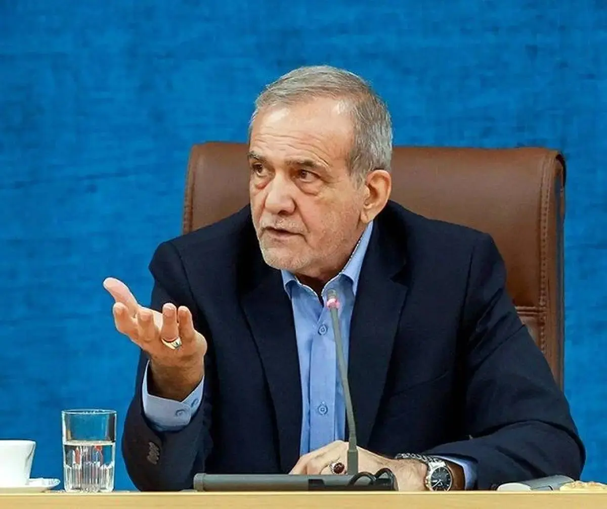 پزشکیان: فعالیت صنایع نباید به خاطرکمبود برق و گاز متوقف شود