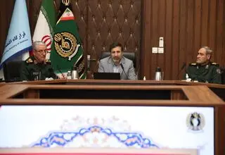 طحان‌نظیف: تمام مصوبات دفاعی و نظامی منوط به اذن رهبر معظم انقلاب است