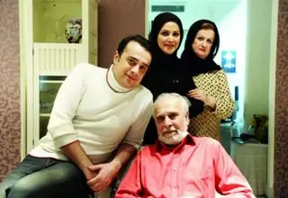 استایل خاص کمند امیرسلیمانی در شنبه بازار