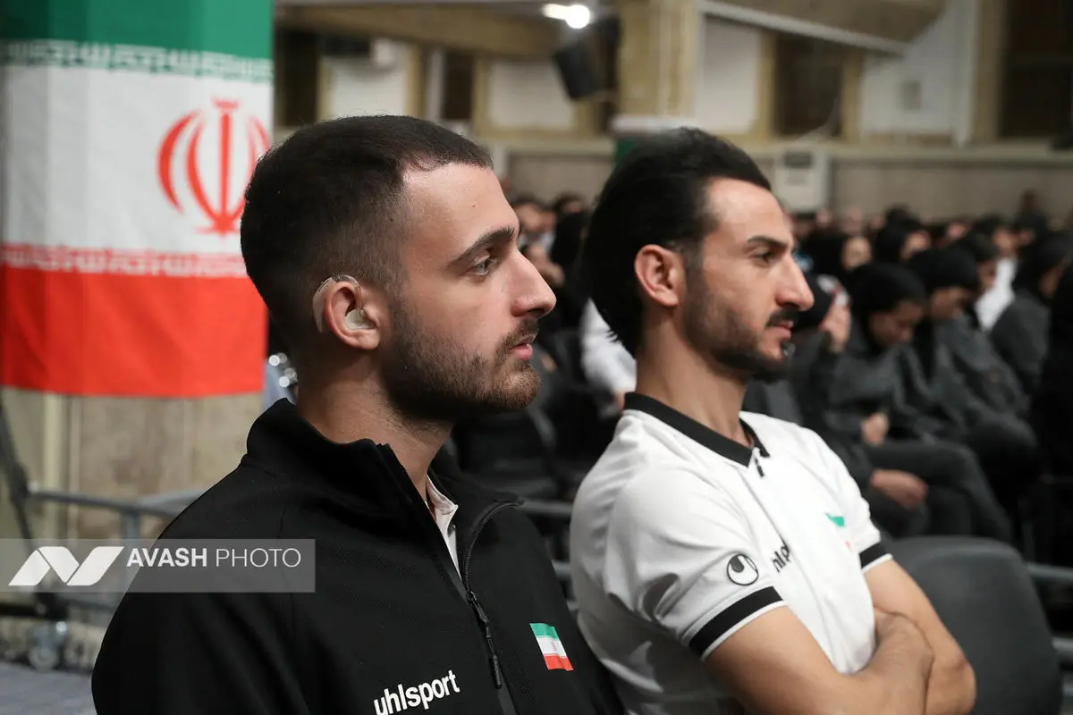 دیدار قهرمانان و مدال‌آوران ورزشی و المپیادهای علمی جهانی با رهبر انقلاب