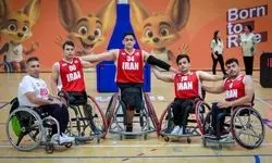 تلاش تیم‌های بسکتبال با ویلچر سه نفره برای قهرمانی