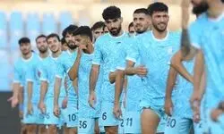 استقلال به دنبال دریافت جام قهرمانی