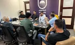 جلسه مدیرعامل و هیات مدیره چادرملو با مدیر فنی و سرمربی