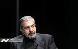 صادق خرازی از تحریریه آوش بازدید کرد 