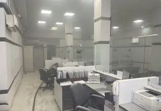 آتش مهیب در بانک مشهد