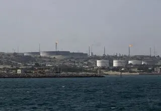 خشم و اختلاف متحدان آمریکا در خلیج فارس از تشدید جنگ با ایران