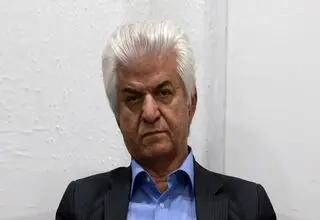 خودروسازان به استقبال پیشنهاد رئیس‌جمهور بروند