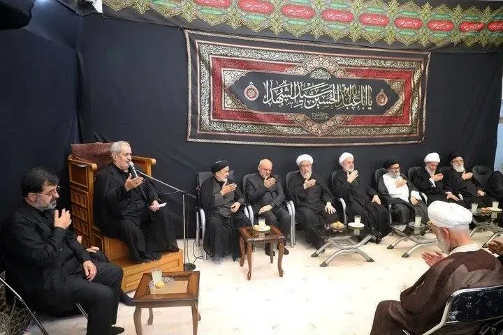 حاجی میرزایی به دفترهای مراجع تقلید رفت