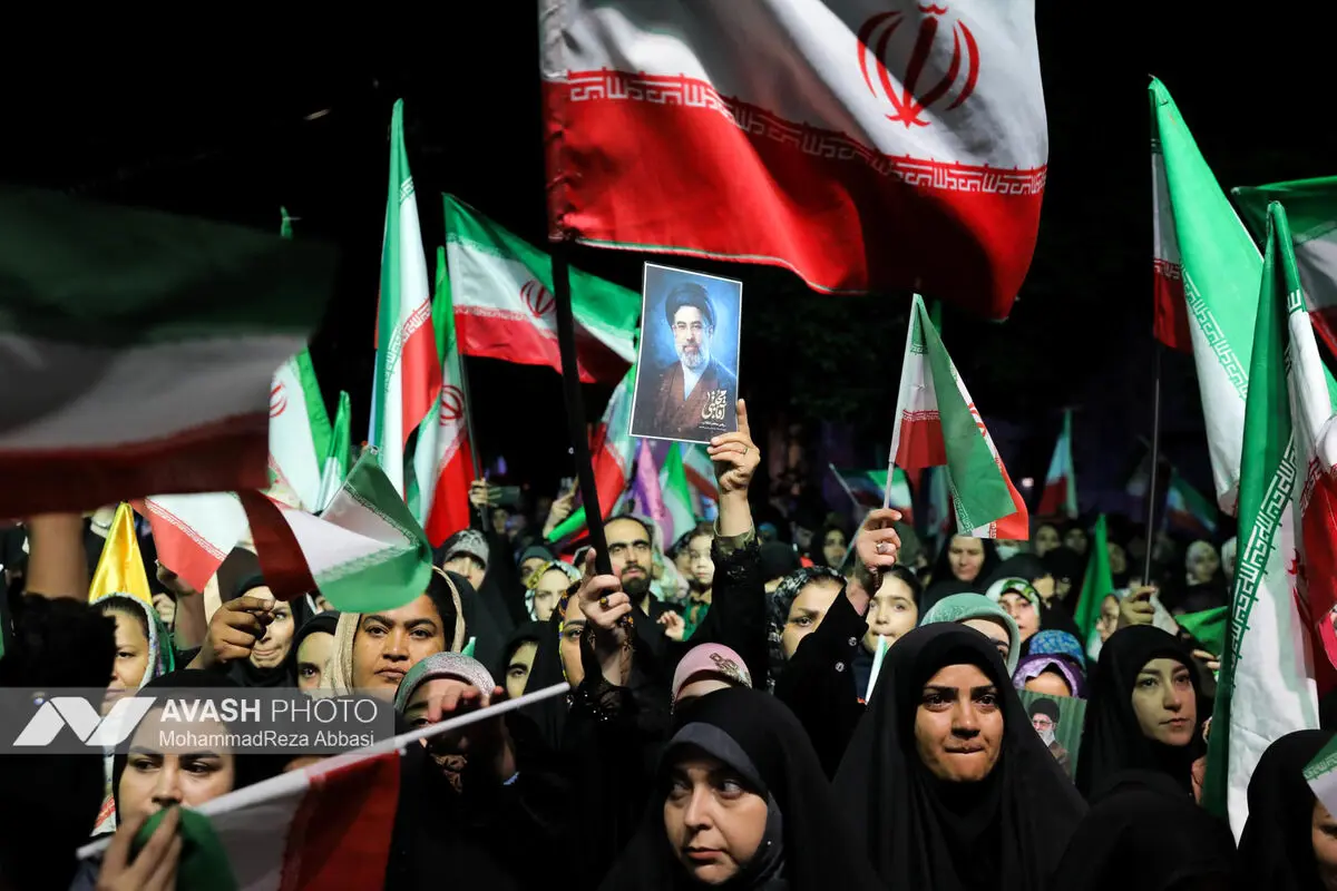 اجتماع دختران کشور دوست