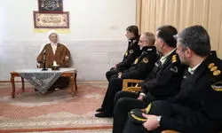 مکارم شیرازی: نباید تصور کرد دشمنان خاموش شده‌اند