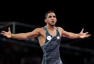 عموزاد: ان‌شا‌ءالله در مسابقات جهانی مدال بیاورم