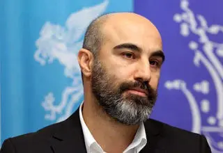 محسن تنابنده: کالابرگ توهین است!