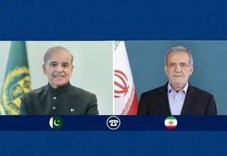 پزشکیان با نخست وزیر پاکستان گفت‌و‌گو کرد
