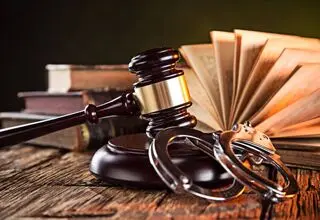 رابطه زن شوهردار با مرد فامیل به جنایت ختم شد 