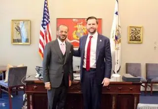 اظهارات وزیر خارجه عمان درباره دیدار با ونس؛ امیدوارم صلح در دسترس ما قرار گیرد